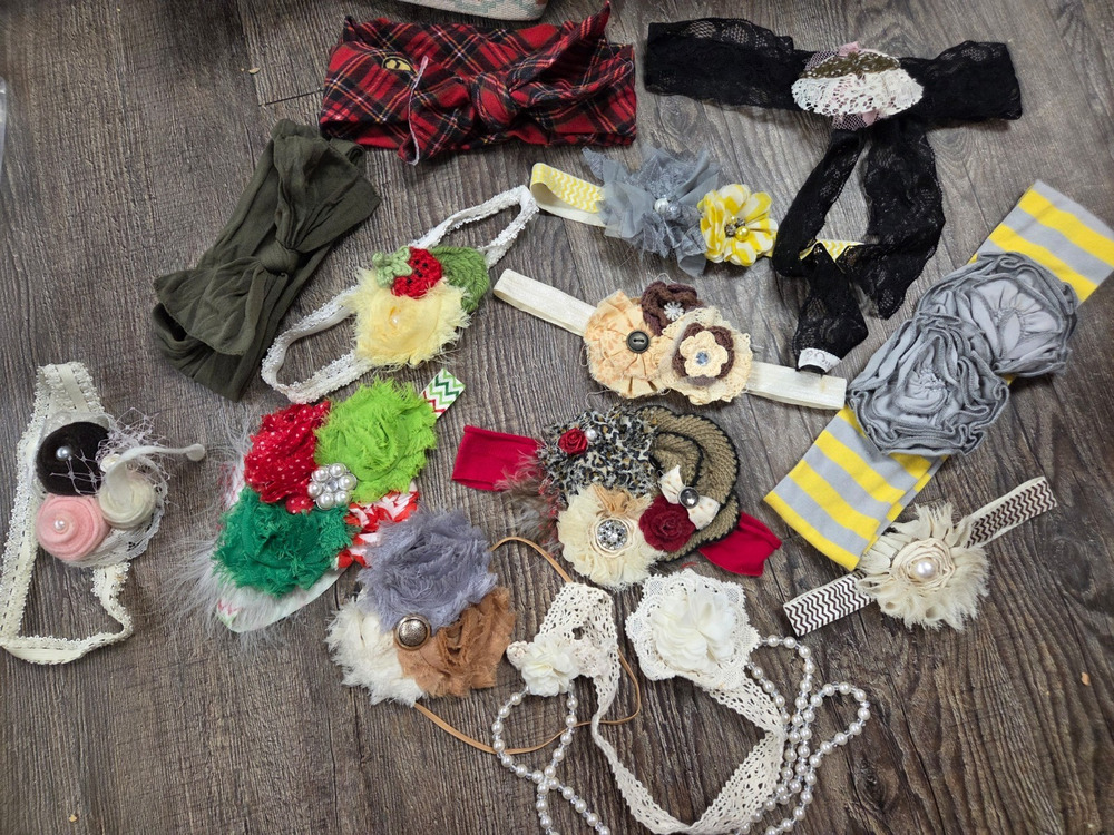 Girls Youth Boutique Hand-Made Headbands Lot Felt Rosettes Flowers Lot of 13